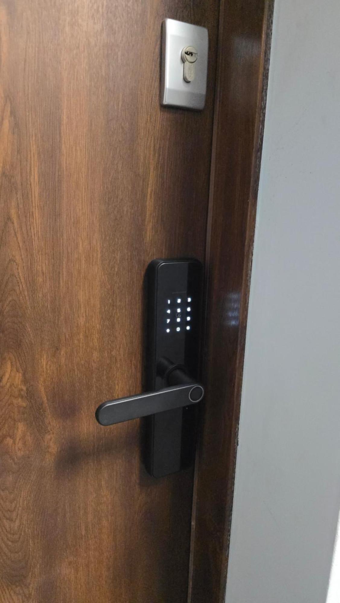 Apartament Dark Prestige New ! - Dostep 24H, Projektor , Garaz Podziemny , Klimatyzacja , Duzy Taras キェルツェ エクステリア 写真